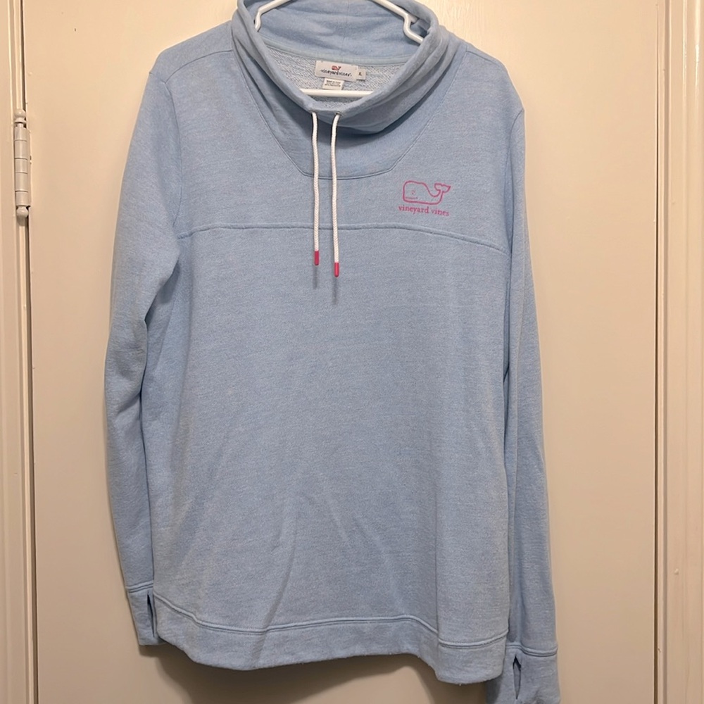 Vineyard Vine Cowneck sweatshirt